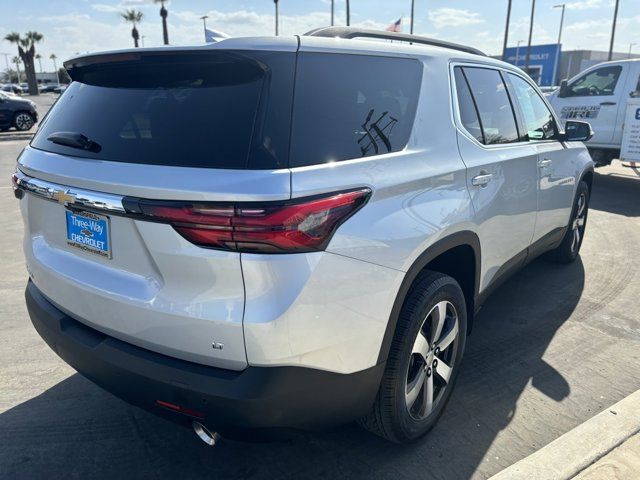 2022 Chevrolet Traverse LT Leather