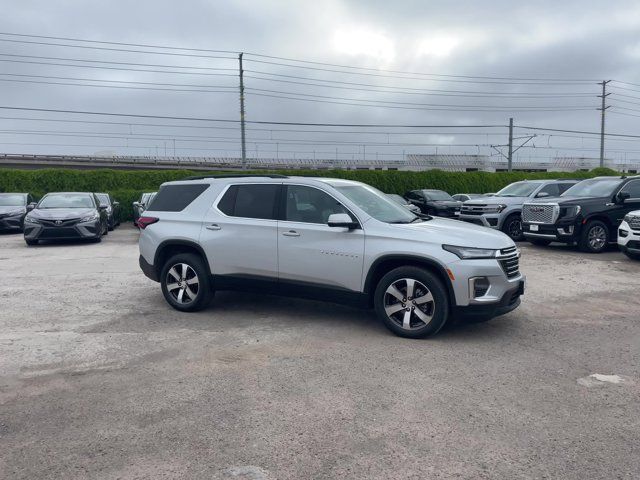 2022 Chevrolet Traverse LT Leather