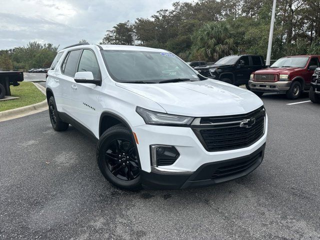 2022 Chevrolet Traverse LT Leather