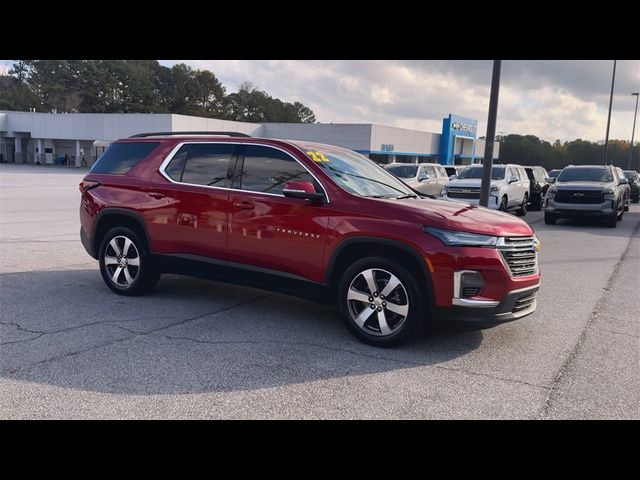 2022 Chevrolet Traverse LT Leather