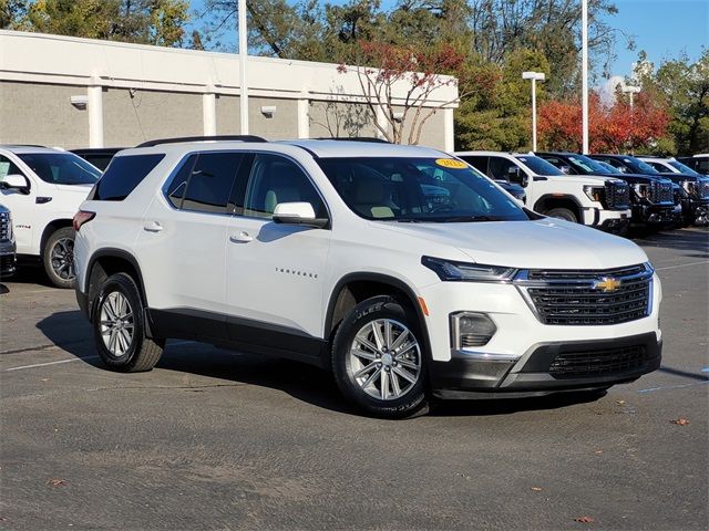 2022 Chevrolet Traverse LT Leather