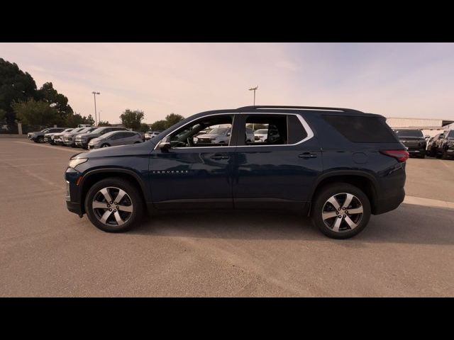 2022 Chevrolet Traverse LT Leather