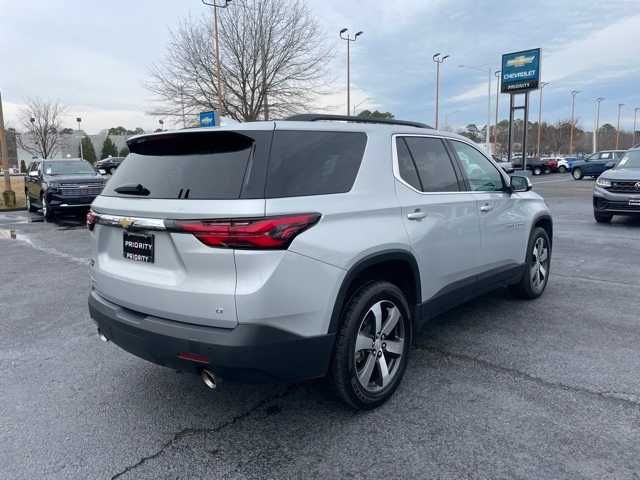 2022 Chevrolet Traverse LT Leather