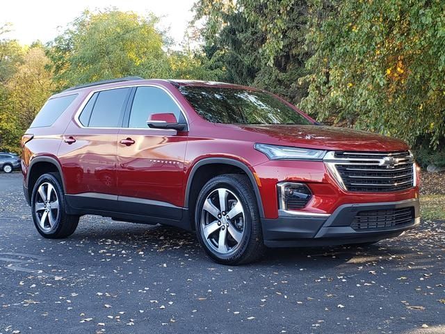 2022 Chevrolet Traverse LT Leather