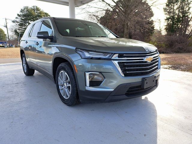 2022 Chevrolet Traverse LT Leather