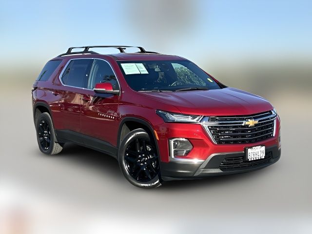 2022 Chevrolet Traverse LT Leather