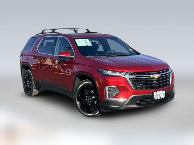 2022 Chevrolet Traverse LT Leather