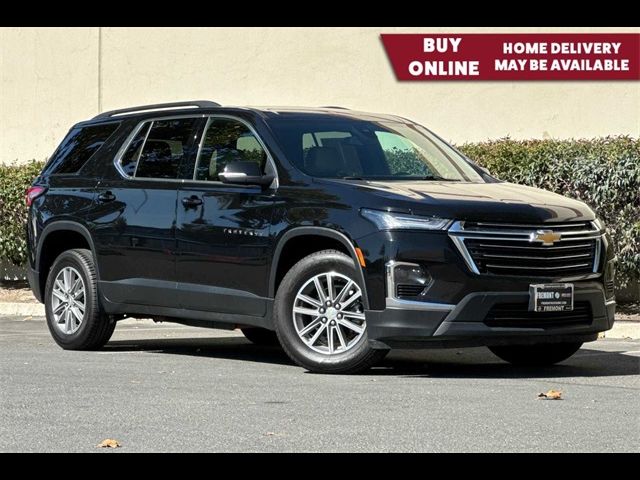 2022 Chevrolet Traverse LT Leather