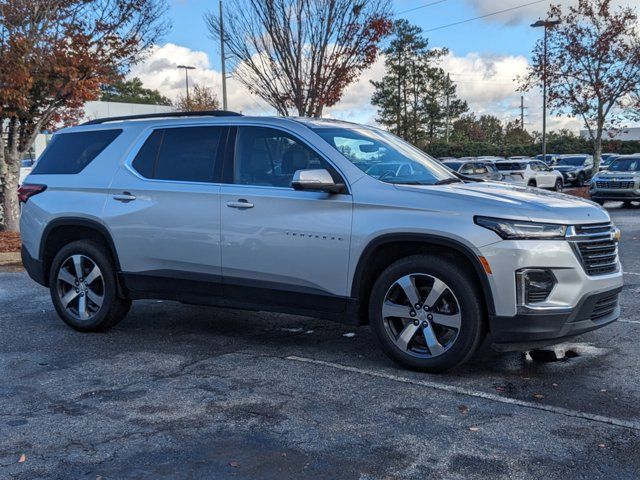 2022 Chevrolet Traverse LT Leather