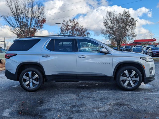 2022 Chevrolet Traverse LT Leather