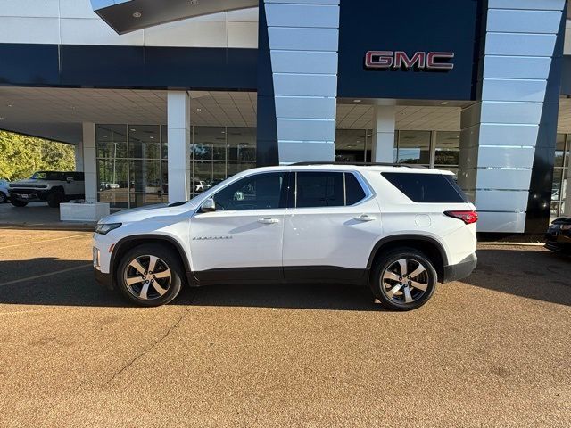 2022 Chevrolet Traverse LT Leather