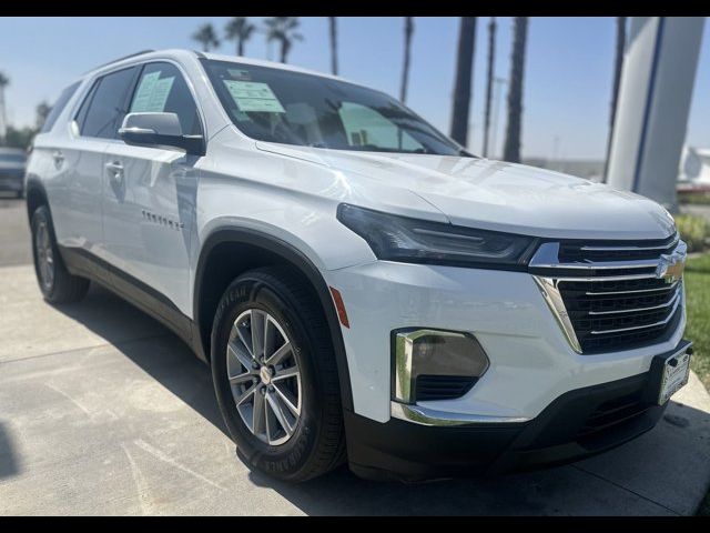 2022 Chevrolet Traverse LT Leather