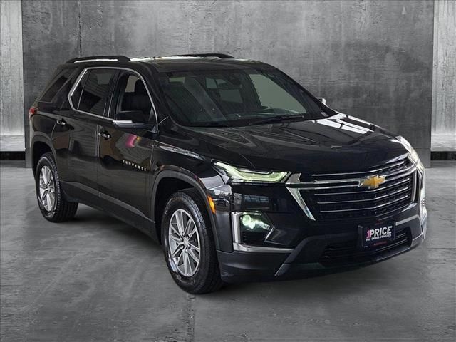 2022 Chevrolet Traverse LT Leather