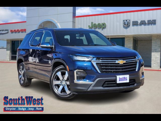 2022 Chevrolet Traverse LT Leather