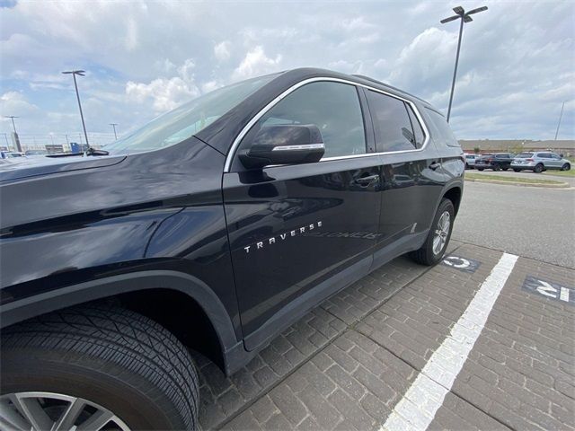 2022 Chevrolet Traverse LT Leather