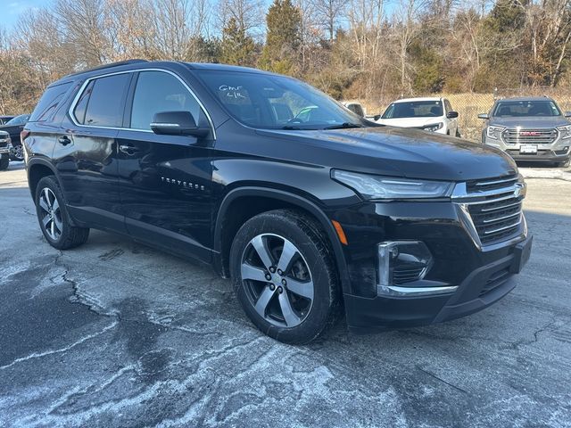 2022 Chevrolet Traverse LT Leather