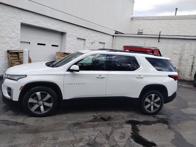 2022 Chevrolet Traverse LT Leather