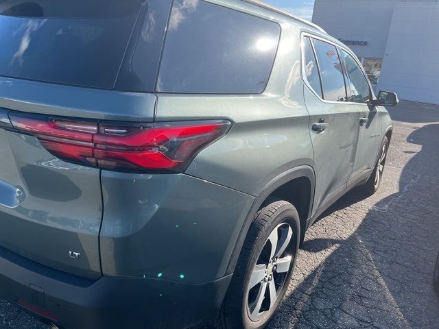 2022 Chevrolet Traverse LT Leather