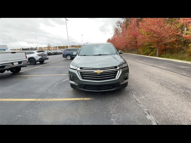 2022 Chevrolet Traverse LT Leather