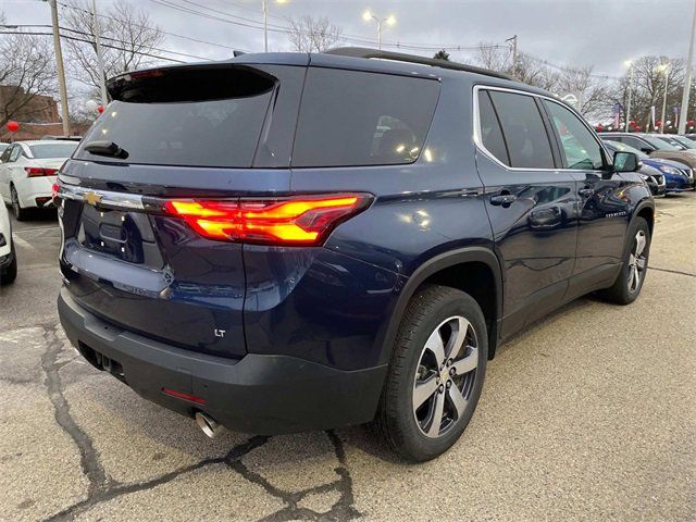 2022 Chevrolet Traverse LT Leather