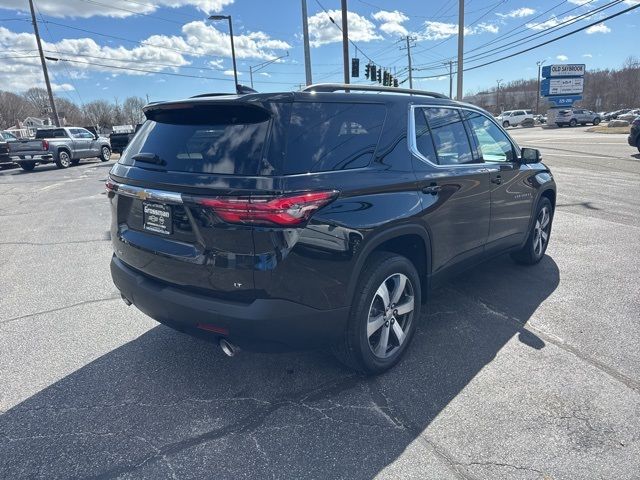 2022 Chevrolet Traverse LT Leather
