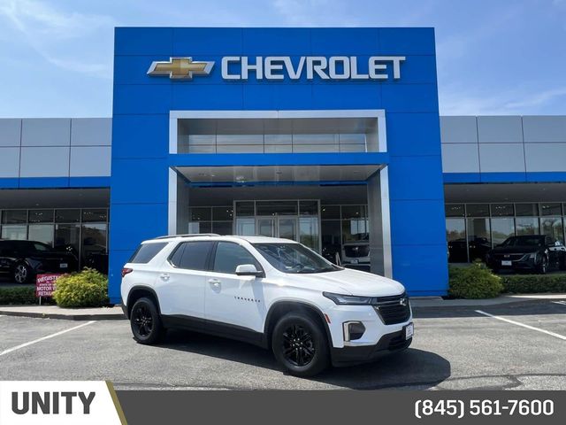 2022 Chevrolet Traverse LT Leather