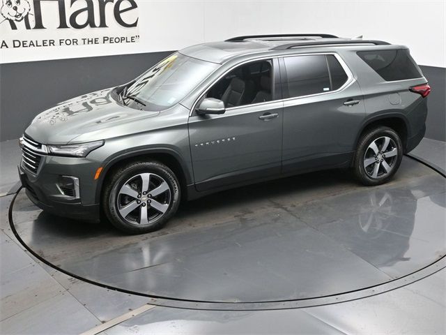 2022 Chevrolet Traverse LT Leather