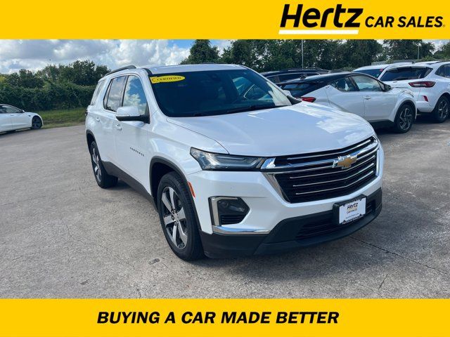 2022 Chevrolet Traverse LT Leather