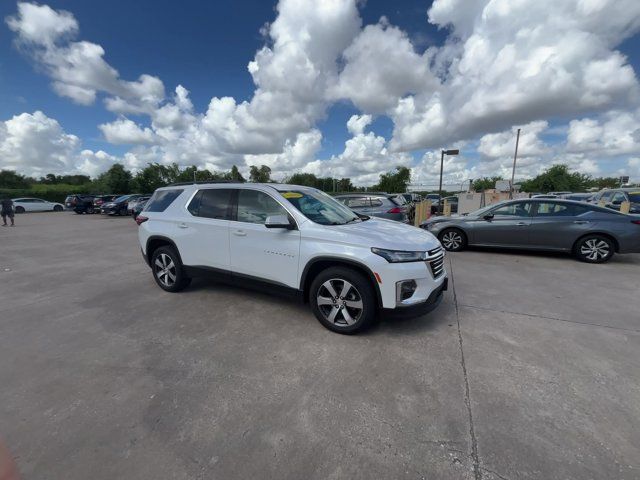 2022 Chevrolet Traverse LT Leather