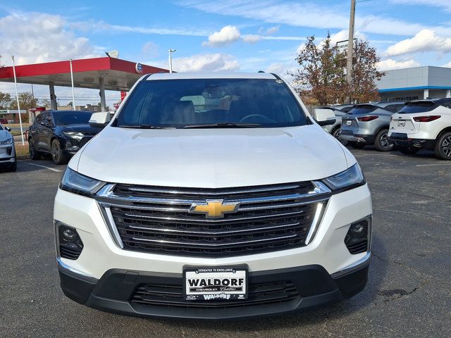 2022 Chevrolet Traverse LT Leather