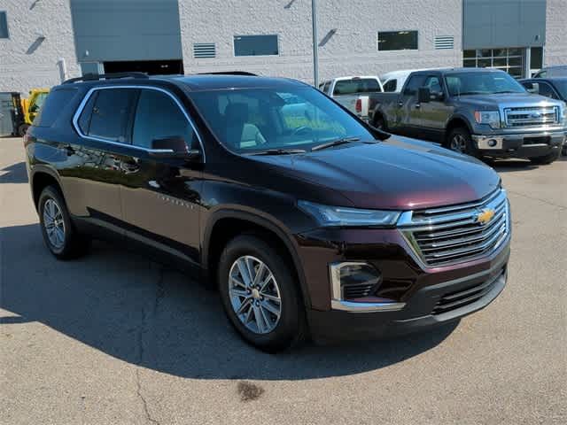 2022 Chevrolet Traverse LT Leather