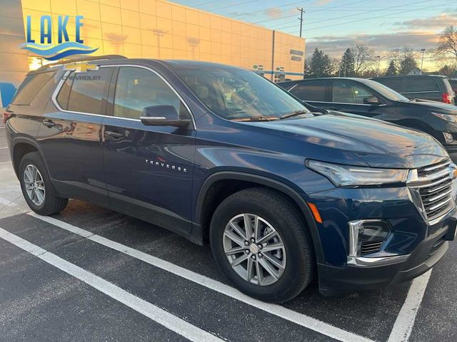 2022 Chevrolet Traverse LT Leather