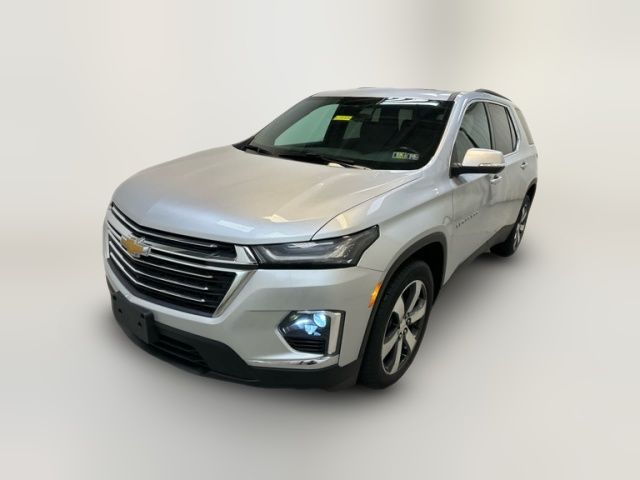 2022 Chevrolet Traverse LT Leather