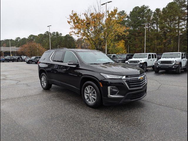 2022 Chevrolet Traverse LT Leather