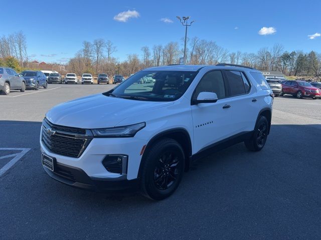 2022 Chevrolet Traverse LT Leather