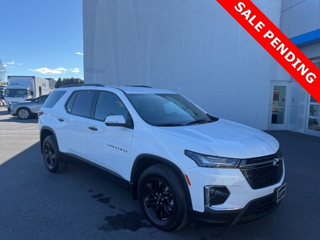 2022 Chevrolet Traverse LT Leather