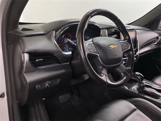 2022 Chevrolet Traverse LT Leather