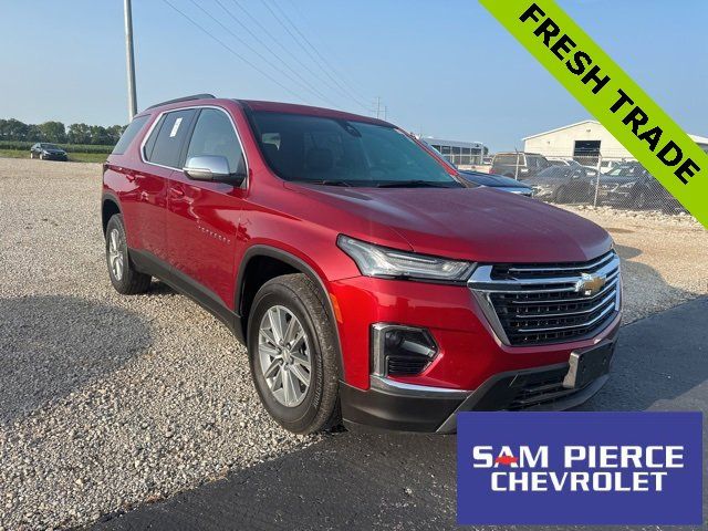 2022 Chevrolet Traverse LT Leather