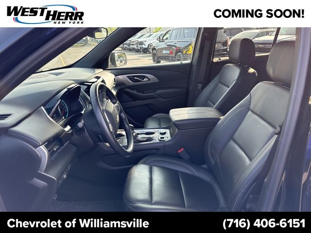 2022 Chevrolet Traverse LT Leather