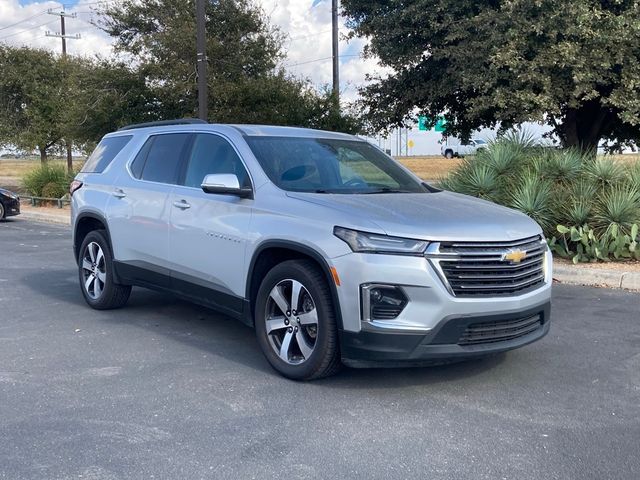 2022 Chevrolet Traverse LT Leather