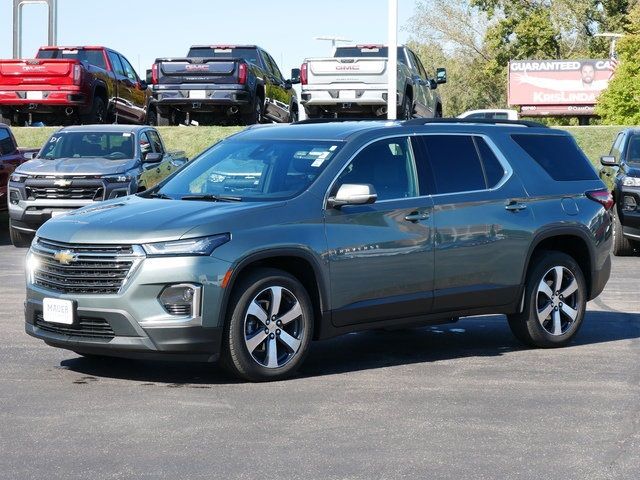 2022 Chevrolet Traverse LT Leather