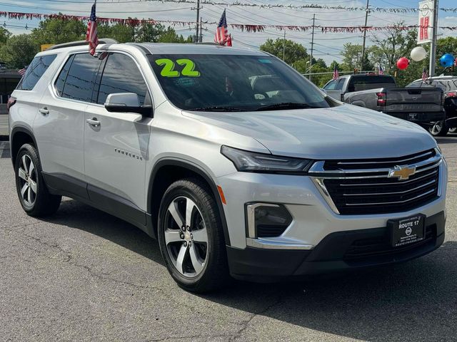 2022 Chevrolet Traverse LT Leather
