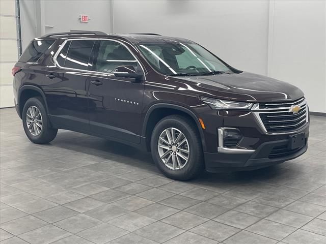 2022 Chevrolet Traverse LT Leather