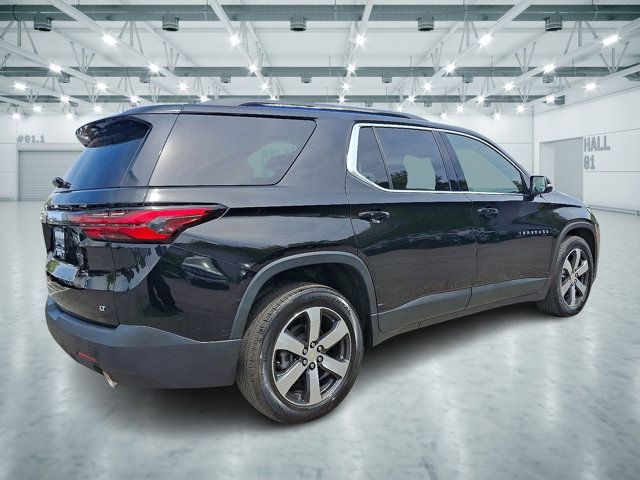 2022 Chevrolet Traverse LT Leather