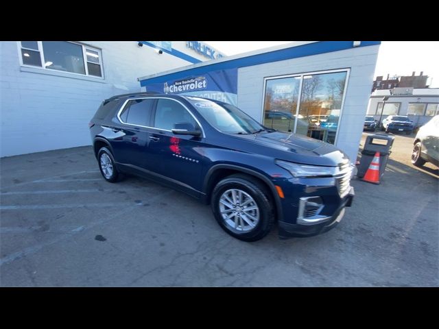 2022 Chevrolet Traverse LT Leather