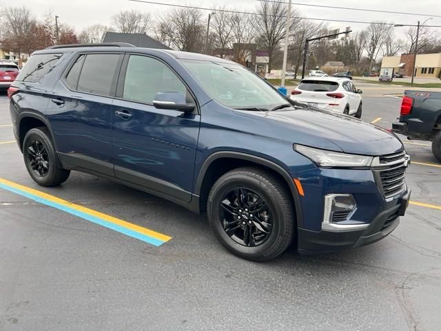 2022 Chevrolet Traverse LT Leather