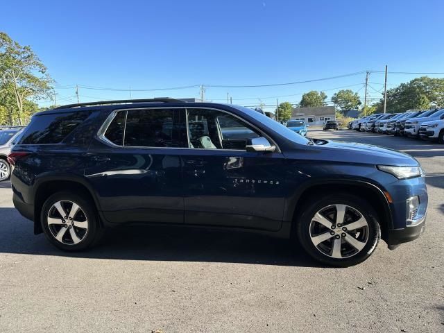 2022 Chevrolet Traverse LT Leather