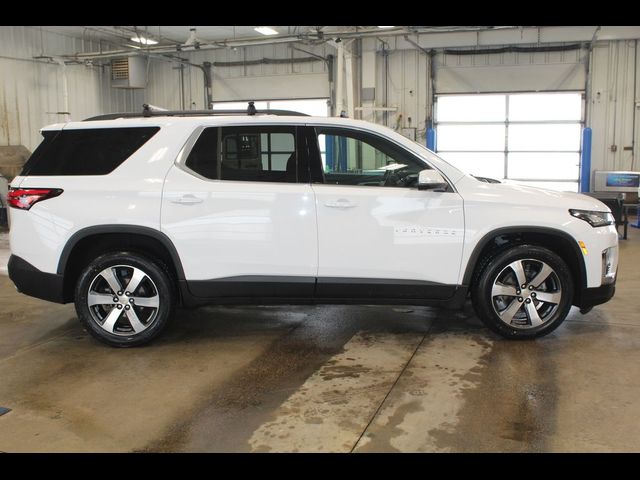 2022 Chevrolet Traverse LT Leather