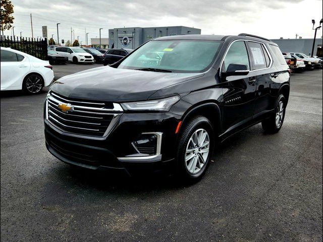 2022 Chevrolet Traverse LT Leather