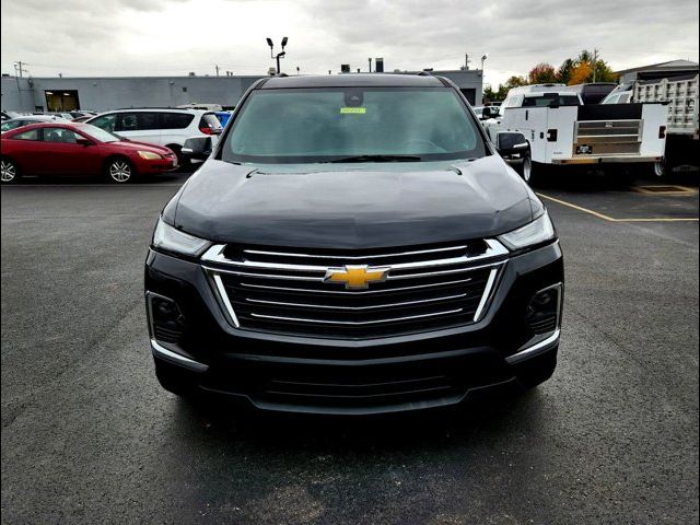 2022 Chevrolet Traverse LT Leather